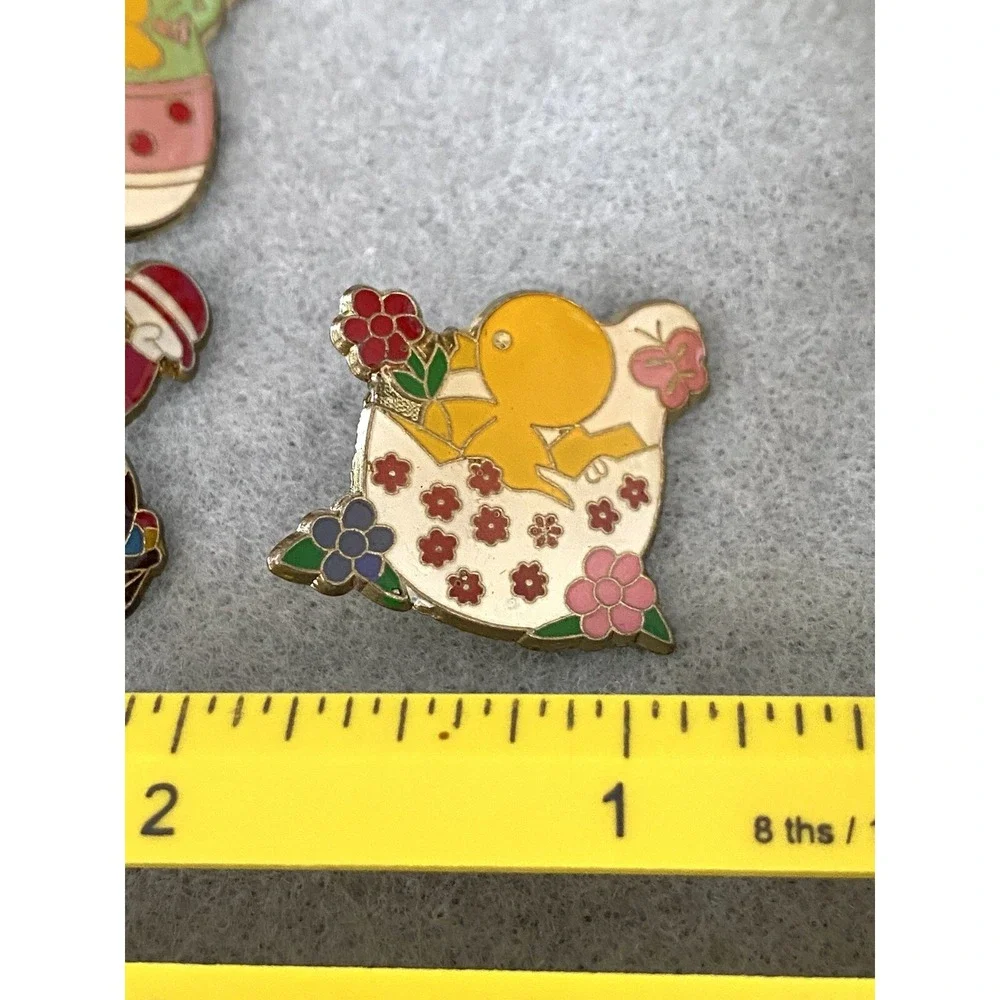 Vintage Easter Enamel Pin Set 5pc Bunny Chick Easter Egg Gold Tone Lapel Pins‎